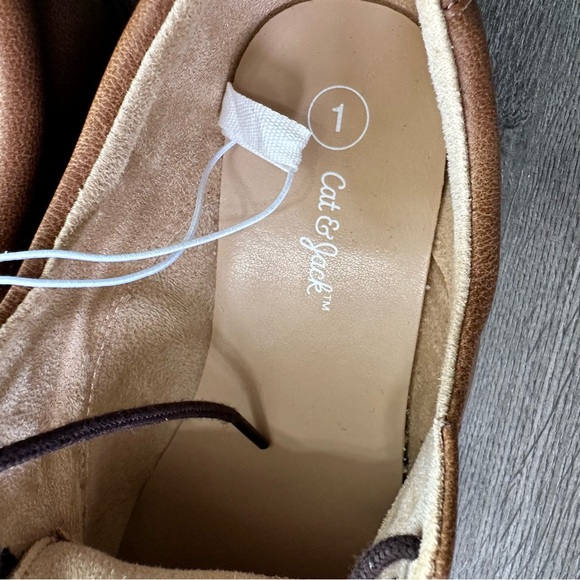 Cat & Jack Brown Kids Dress Shoes - Picture 6 of 8